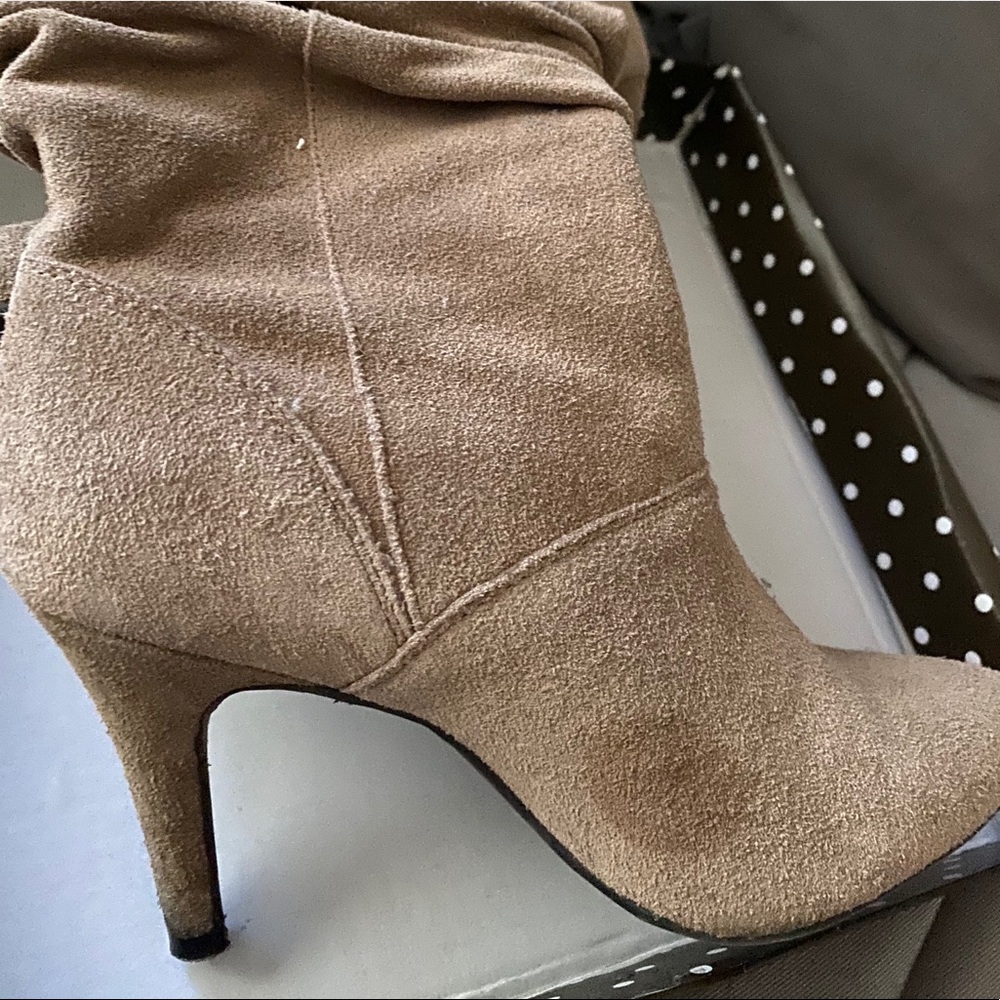 kelly&katie mid beige boots - Picture 2 of 5
